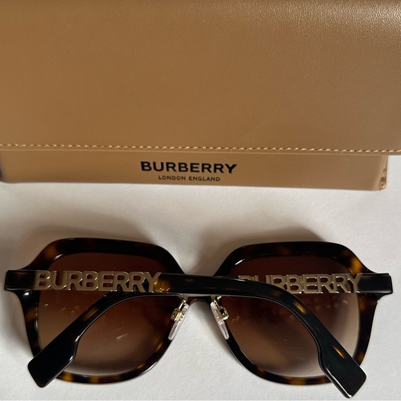 BURBERRY B4398-F Women’s Sunglass Frame In Brown Havana With Gradient Tint - Picture 2 of 3